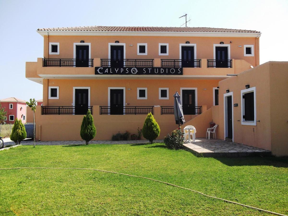 Calypso Luxury Studios Vasiliki  Luaran gambar