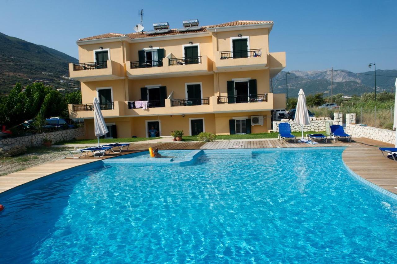 Calypso Luxury Studios Vasiliki  Luaran gambar